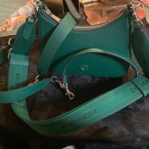 COACH crossgrain hobo green crossbody